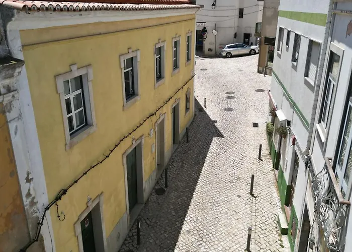 The Yellow House * פורטימאו